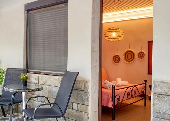 Ostria * سكالا بوتامياس